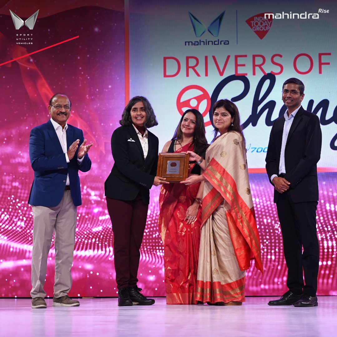 Dr. Seema Rao, a Commando trainer in the Indian military service plays a vital role in setting an example for breaking boundaries. #DriversOfChange finale honours her remarkable contribution and all women who inspire an entire generation. Watch here: bit.ly/3TN370q