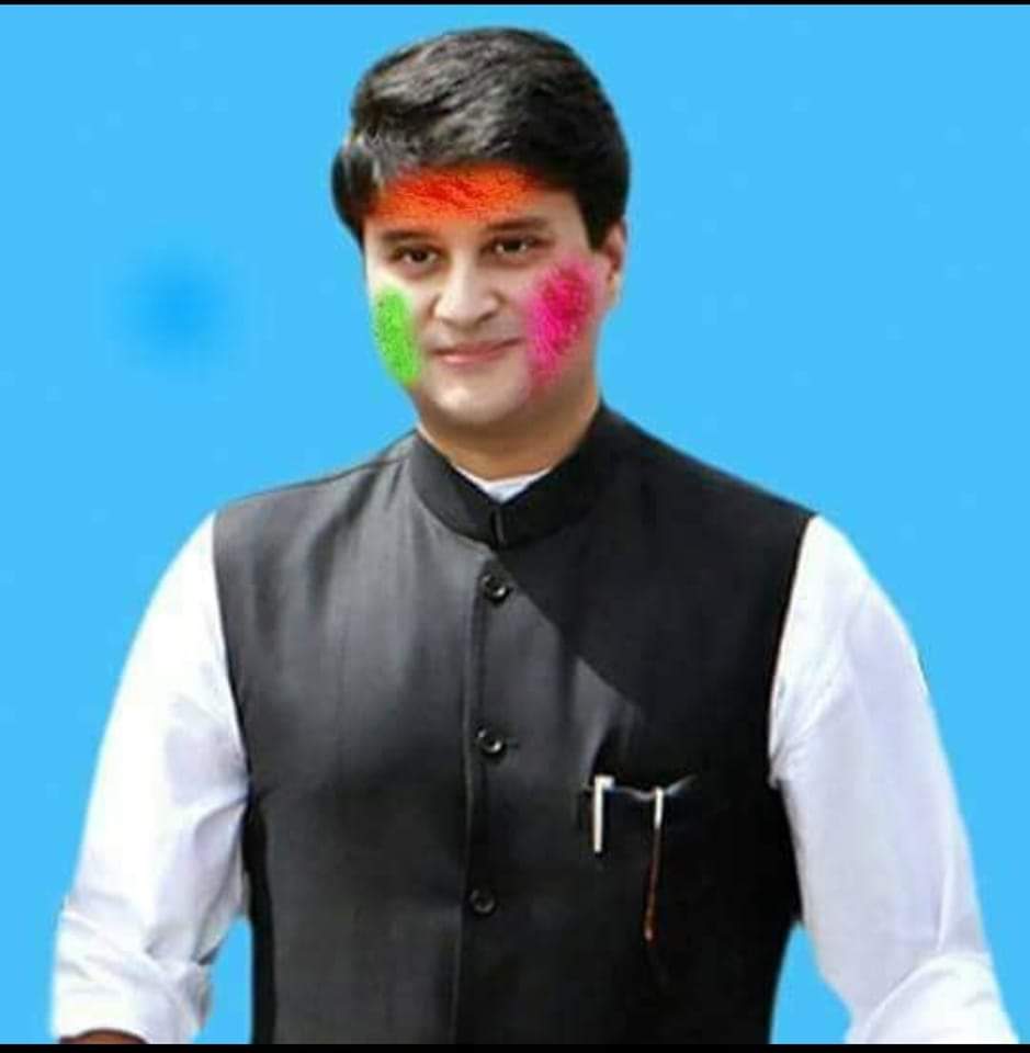 हर्षोल्लास,प्रेम,भाईचारे एवं रंगों के रंगारंग त्योहार होली की आप सभी को हार्दिक शुभकामनाएं खुदा से दुआ है कि यह होली आपके जीवन में खुशियों के नए-नए रंग लेकर आए
<a href="/JM_Scindia/">Jyotiraditya M. Scindia</a> 
<a href="/AScindia/">Mahanaaryaman Scindia</a>