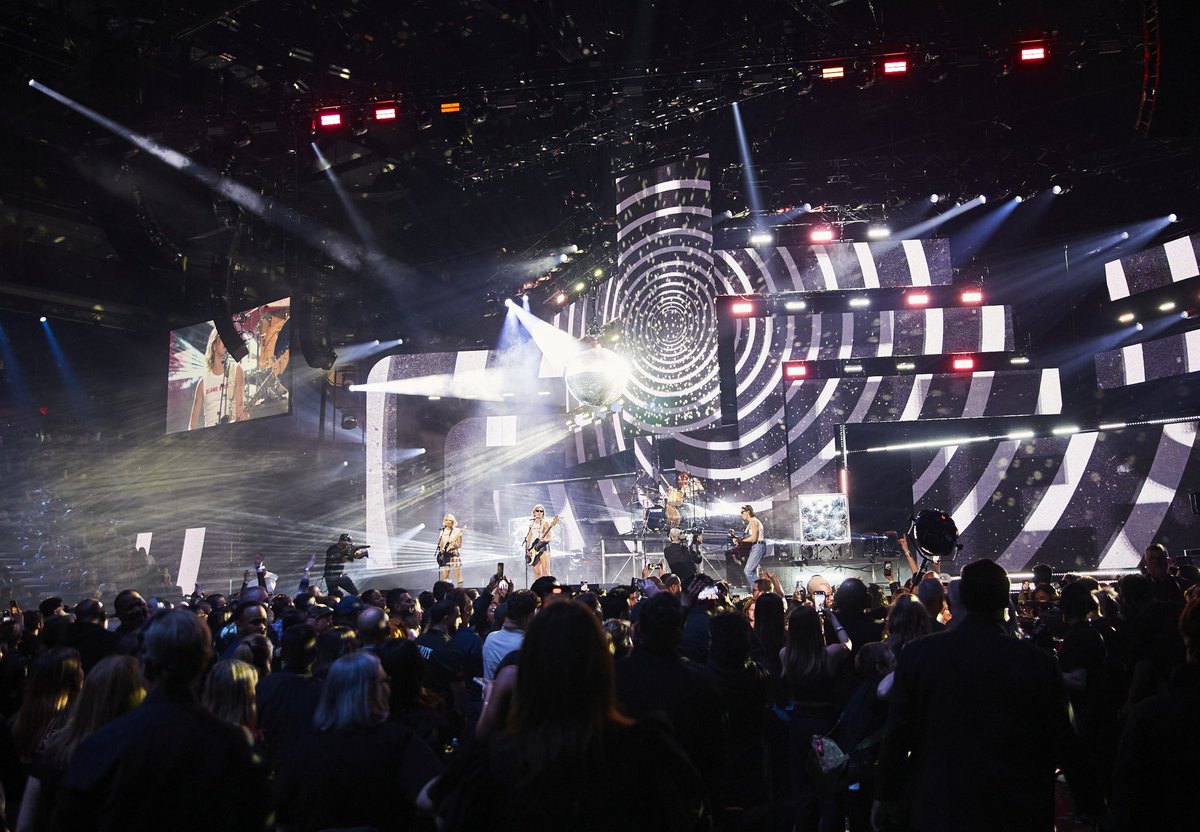 What a night! Thank you to our amazing partners for their support of Canadian music and The 2024 JUNO Awards.  Our Exclusive Broadcast & Content Partner: CBC Our Premier Sponsor: TD Bank Group Our Lead Sponsors: SiriusXM Canada, TikTok, and Nissan  Our Funding Partners:…