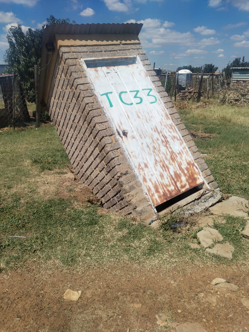 EFFWESTRAND_'s tweet photo. ANC Service delivery is not make sure...

Come 29 May mediocre government will be removed permanently... https://t.co/v2enKq2Jvy