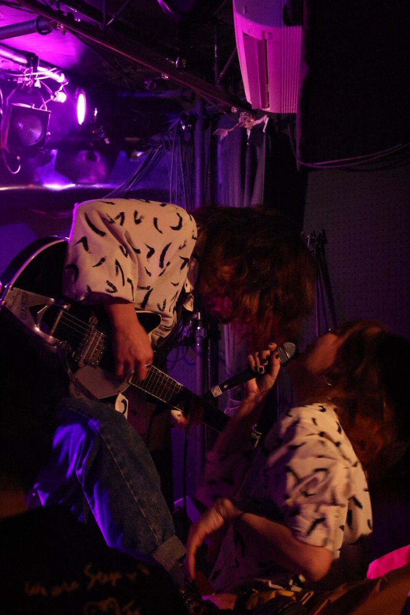 sore078's tweet photo. 3月24日神戸PADOMA
『Fantastic Garden』
ご一緒した
Morphing Mosaic
ammyeleo
The Back Beats
カシューナッツカミカミ
きたのさきさん
そして来てくれた皆様ありがとうございました！！！ https://t.co/rnMEBGHTdq