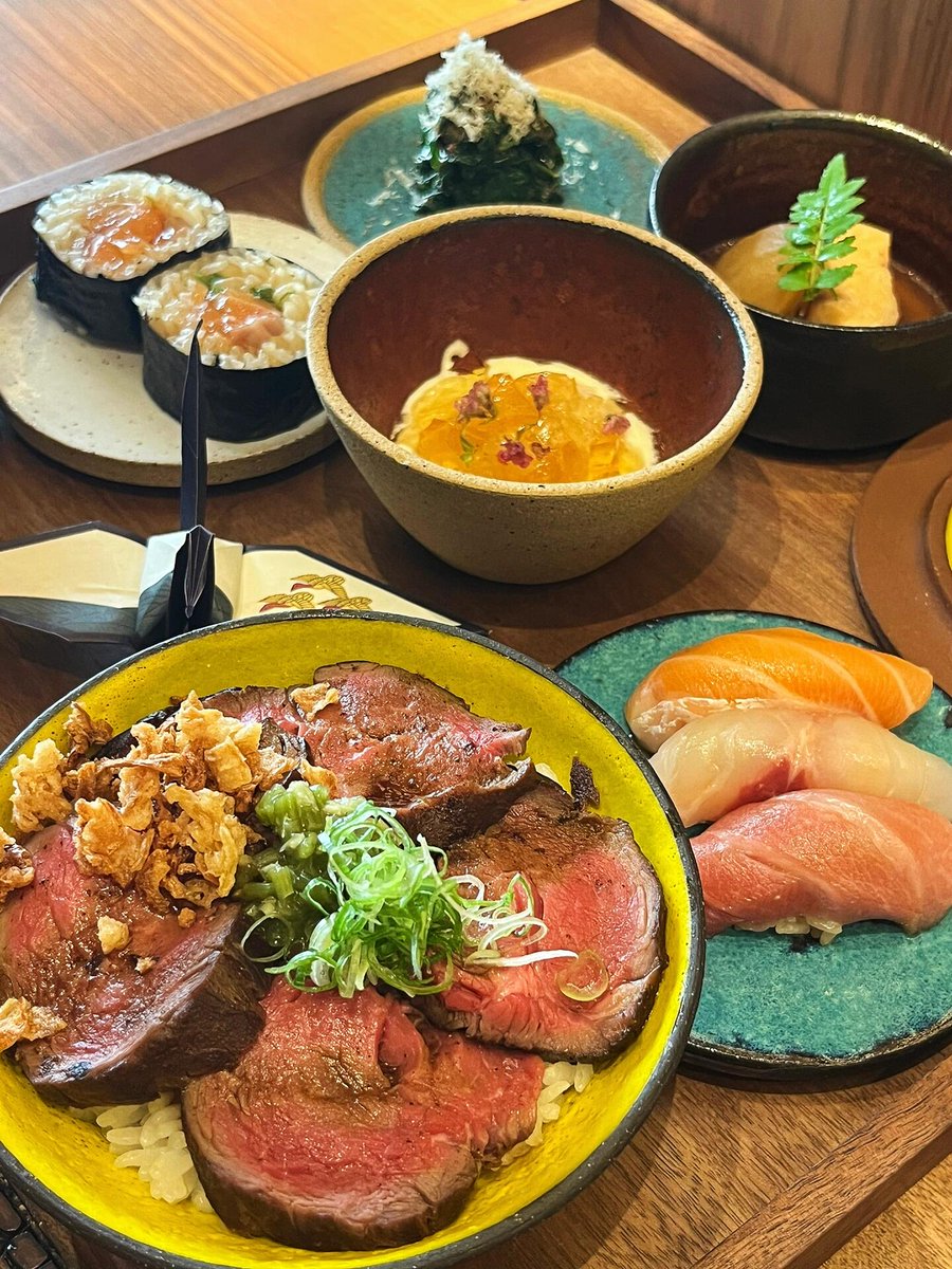 Let the symphony of flavors enchant your senses! 🎶 Dive into a world of taste! 😍