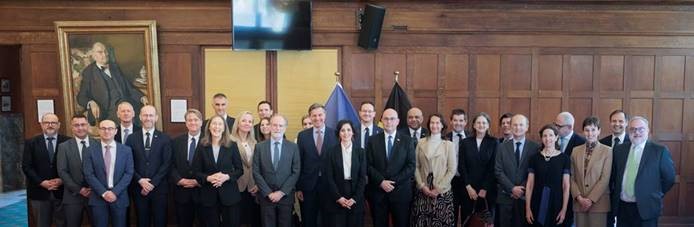 Last week, Ambassador Odd Sinding participated in a work lunch with @hadjalahbib and colleagues to discuss current international affairs - and how EU jointly should deal with the new geopolitical reality. Big thx to Hadja Lahbib, @StefaanDeRynck and @EU2024BE