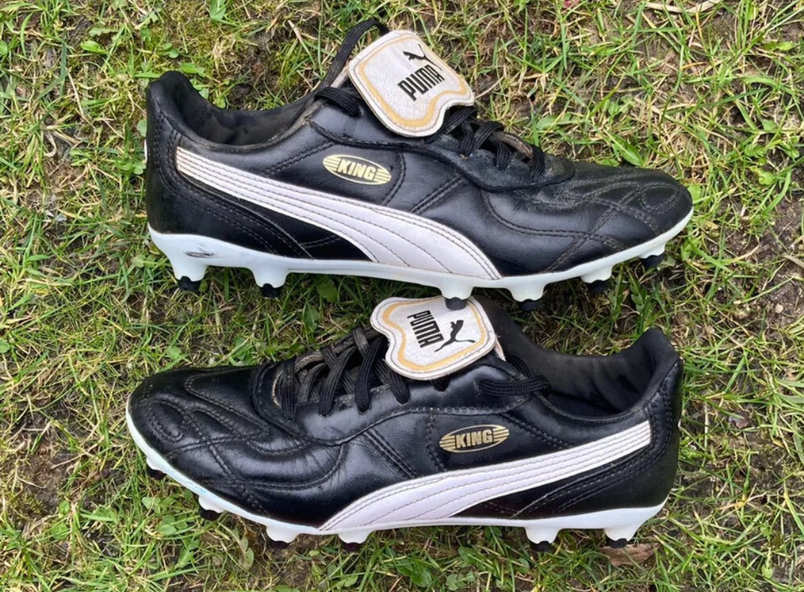 90sfootball's tweet image. Boots 😍