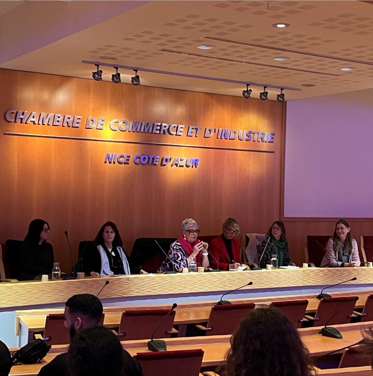 𝐔𝐧 𝐌𝐨𝐦𝐞𝐧𝐭 𝐝'𝐈𝐧𝐬𝐩𝐢𝐫𝐚𝐭𝐢𝐨𝐧𝐬 𝐞𝐭 𝐝'𝐄́𝐜𝐡𝐚𝐧𝐠𝐞𝐬 𝐔𝐧𝐢𝐪𝐮𝐞𝐬 🌟

Les FCE Nice ont participé à la semaine de sensibilisation des jeunes à l’entrepreneuriat féminin organisée par 100 000 entrepreneurs  en partenariat avec la <a href="/CCIcotedazur/">CCI Nice Côte d'Azur</a> 
———
<a href="/FCEFrance/">FCE France</a>