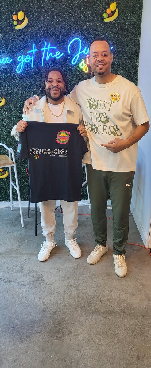 Our brother Khalid Trieal Salahuddin <a href="/trieallife/">Trieallife</a> was in town, so he stopped by <a href="/SqueezersCoDFW/">SQUeeZeRS_Juice_Bar Bishop Arts District</a>.

Me and my wife appreciate the LOVE and SUPPORT.