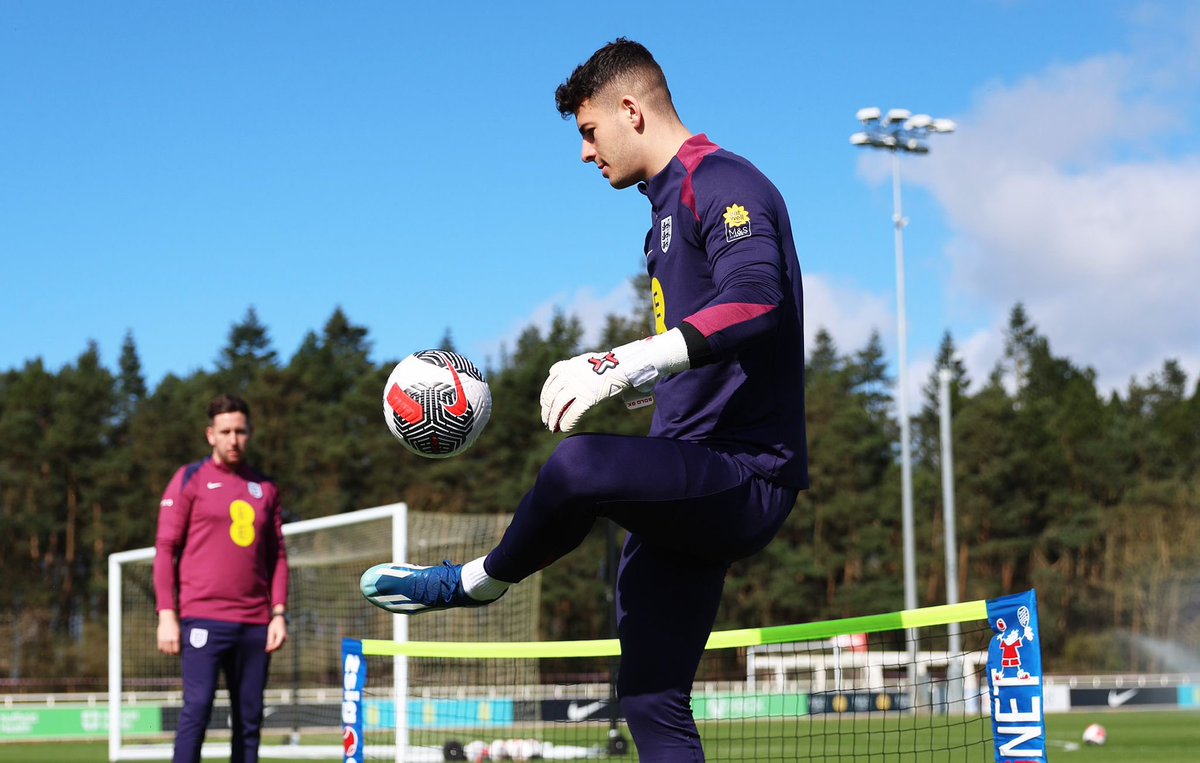 SOLO-GK- tweet media