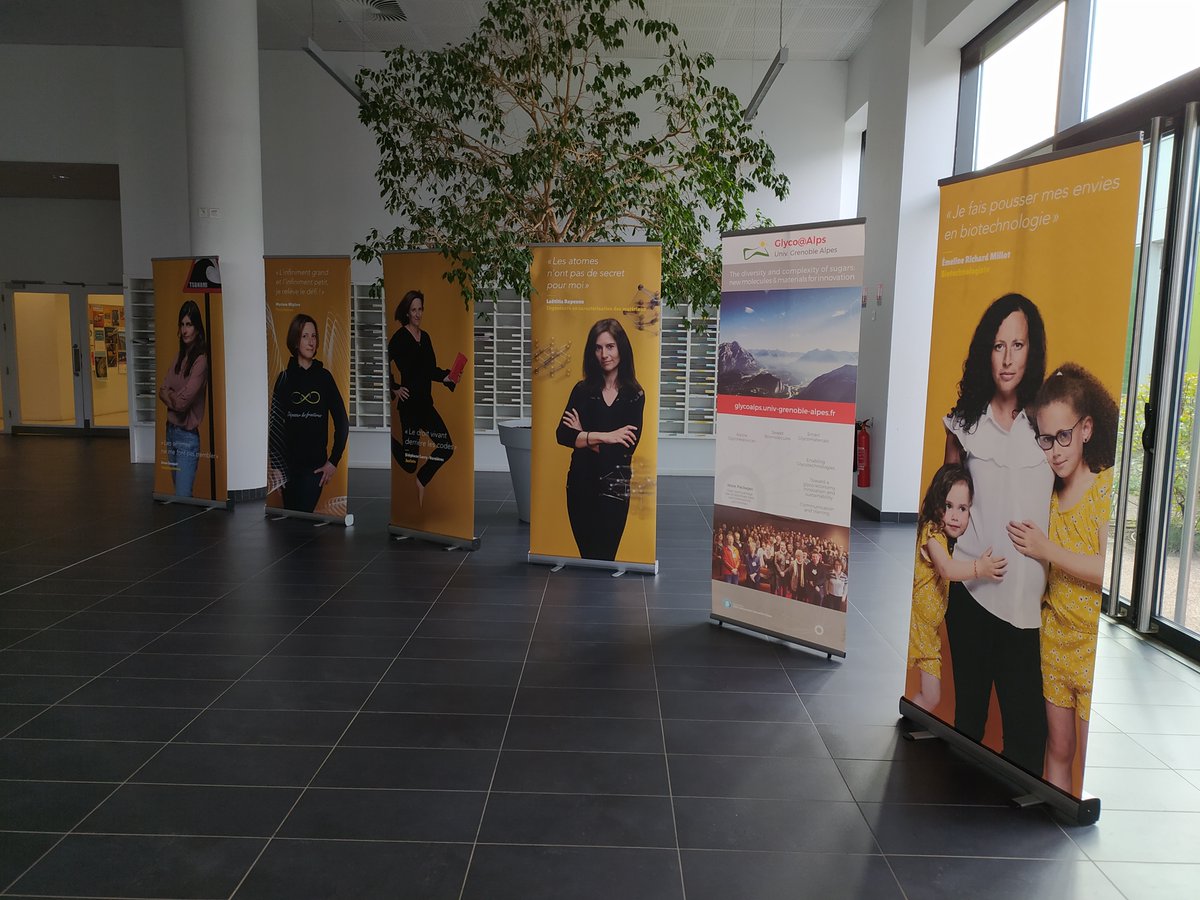 @IBS_Grenoble and @Glyco_Alps host the XX Elles exhibition for the week! Thanks to @AngelaMartinSO and the Glyco@club girls for their Help! :-) alpes.cnrs.fr/fr/la-science-…