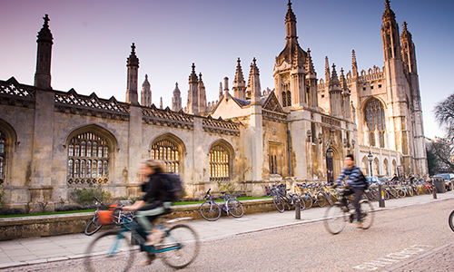 Greater Cambridge is still the UK's leading city region for walking and cycling according to a recent report - ow.ly/m0hV50QWBYZ - from charity @Sustrans_East, in partnership with @GreaterCambs. Over 155m walking, cycling and wheeling trips were made in the past year 🚲