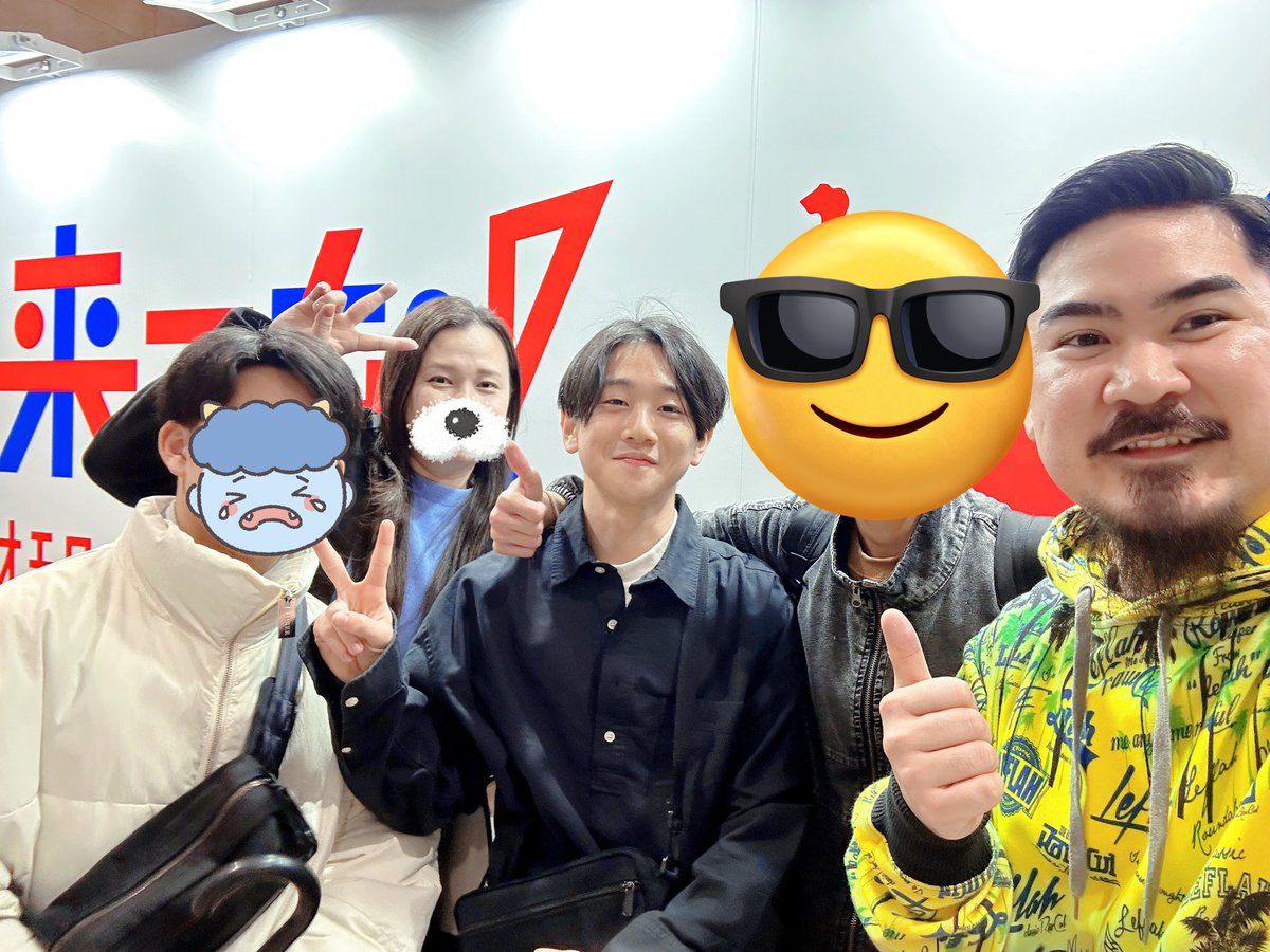 Dayjo098's tweet photo. 第一回FUNNYオフ会大阪編🚃

無事終了！
駅間違えたりハプニング多かったけど、ご飯美味かったし、みんなと会えて良かった🙌🤩

食べた物【🍤串揚🍕🍜】

ゲーマー達は足腰弱くてすぐ疲れてた😂
次は夏のどこかで関東編します！

#FUNNYwin 
#ダイジョウさんの顔が大きいのは遠近法だよ多分 https://t.co/1nzALjKLAk