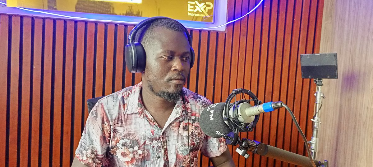 SpiceFMHoima's tweet image. #SpiceSports  With Happy Godwin in Bwino Yebyemizaano program 3-4PM.

USSSA HOIMA CITY FOOTBALL SEMI FINALS
Girls Results. 

St. Peter&apos;s  SS Vs St. Mark SS  FT 1-1, penalts Mark 4-3 Peter&apos;s. 

Mandela SS Vs Buhanika Seed SS FT 0-0 penalts Mandela SS 4-2 Buhanika SS.