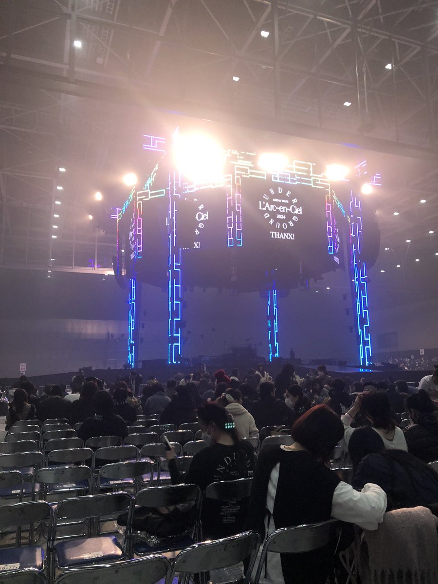 kenyaqiu's tweet photo. Nagoya👏👏👏👏👏👏👏
two days done
期待Yokohama😁😁😁😁
#UNDERGROUND 
#LArcenCiel https://t.co/wSXJHMp9hd