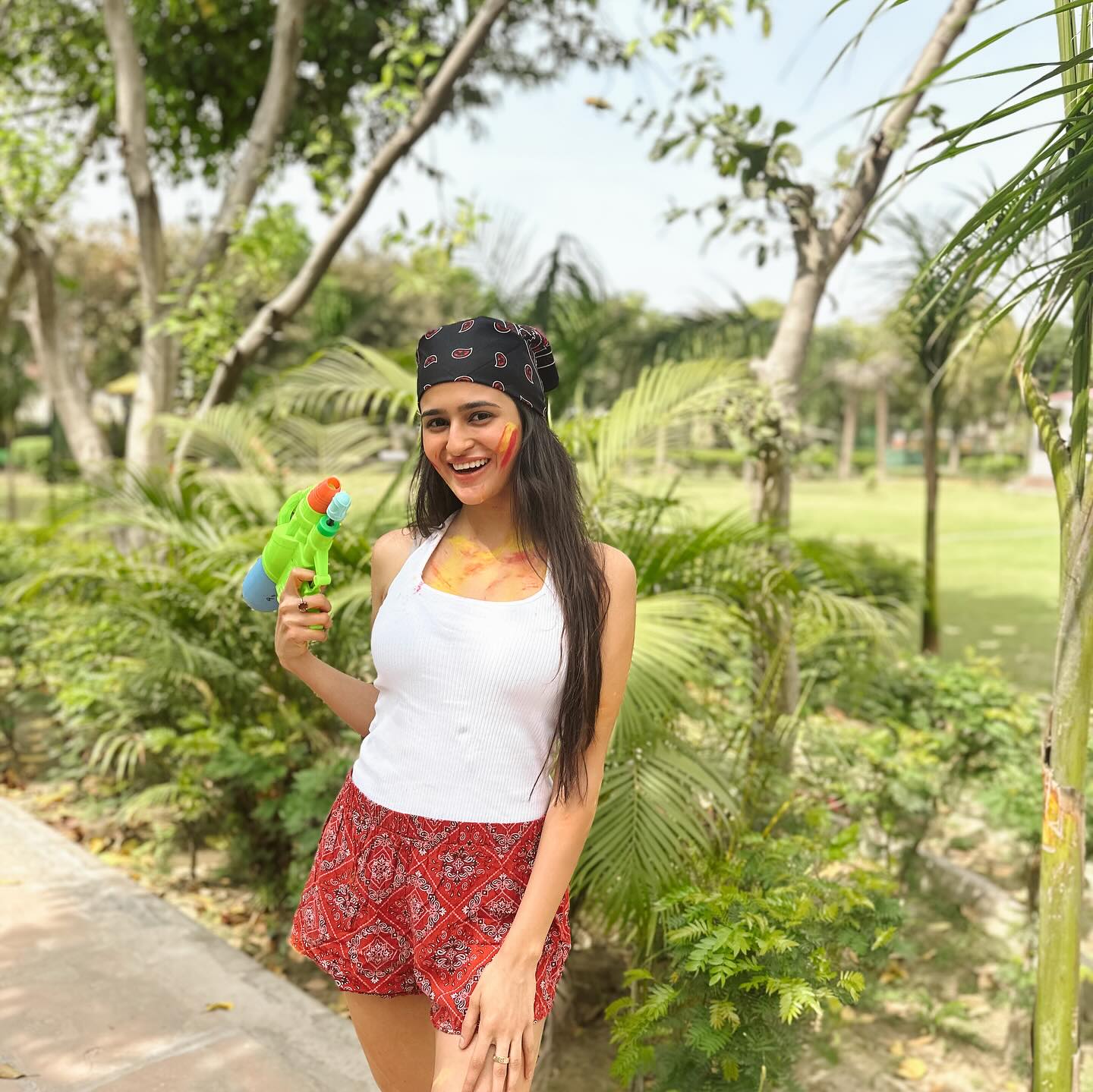 GJgDk0ubIAA4Q6h?format=jpg&name=large