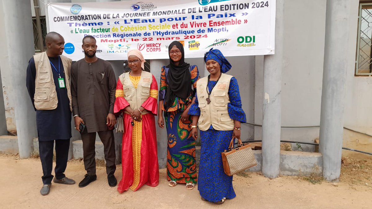 ONGImadel's tweet image. 22 Mars | Journée mondiale de l’EAU
L’EAU pour la Paix.
Le #PCRSS dans sa mission de relèvement et de stabilisation du Sahel, érigera des Châteaux d’Eau, d’AES, de PMH ou de SHVA pour l’exercice 2024 dans les cercles de Mopti, Djenne et Tenenkou.
@ONGImadel @SOS_SAHEL_ #WATERDAY