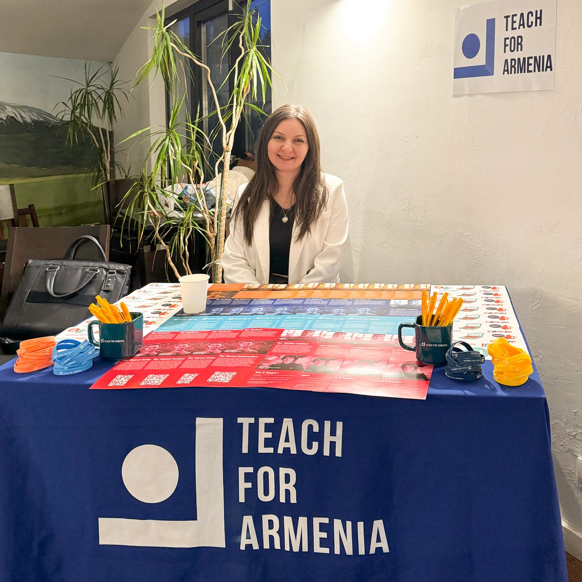 TeachForArmenia tweet picture