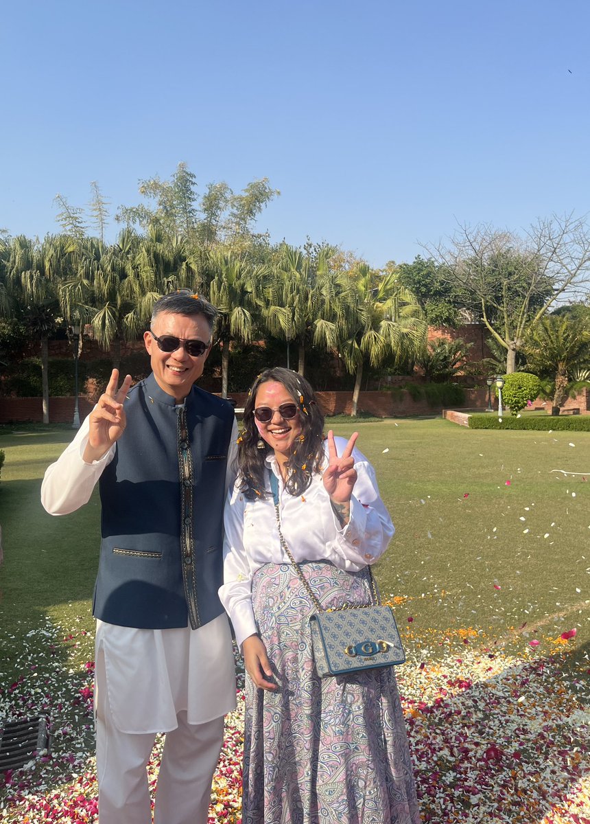 gkeren09's tweet image. 우리를 초대해 주셔서 감사합니다 ! @RokEmbIndia 🫶🏼✨
우리는 정말 즐거웠어요 🥰 
#HappyHoli  🌸

@ChangJaebok1 #korea #koreanembassy #Koreaindiadostisupporters #Holi24