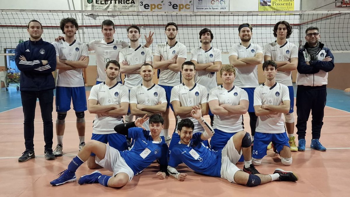 AleTofo's tweet photo. 18 su 20 ✅ 10ª VITTORIA CONSECUTIVA E ALLUNGHIAMO A +6 SULLA SECONDA, RIMANENDO SALDAMENTE AL PRIMO POSTO IN CLASSIFICA:

Etruria Civitavecchia vs @SportLUISS 0 a 3

#avantitutta #PLL 🤍💙 https://t.co/fjEyH9d5lT
