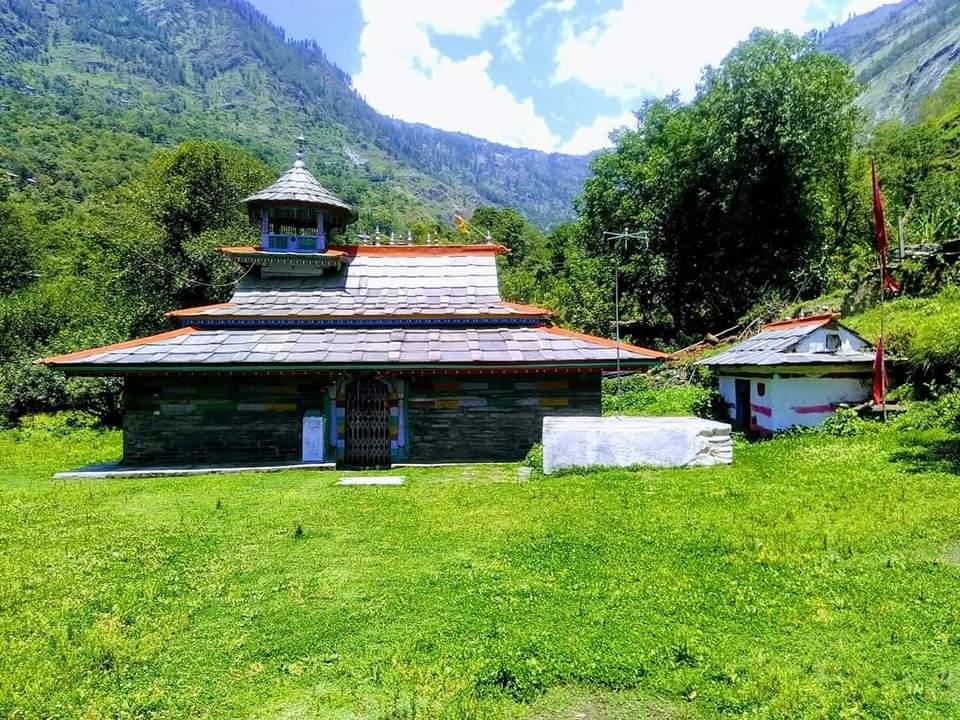 कशोली मंदिर निरमंड ❤️❤️🤗🤗

#Himachal #Devbhoomi
 #kullumanali #kullu #historyofkullu #historyofhimachalpradesh #kulluvalley #kullumanaliadvantures #kullumanaliheavenonearth