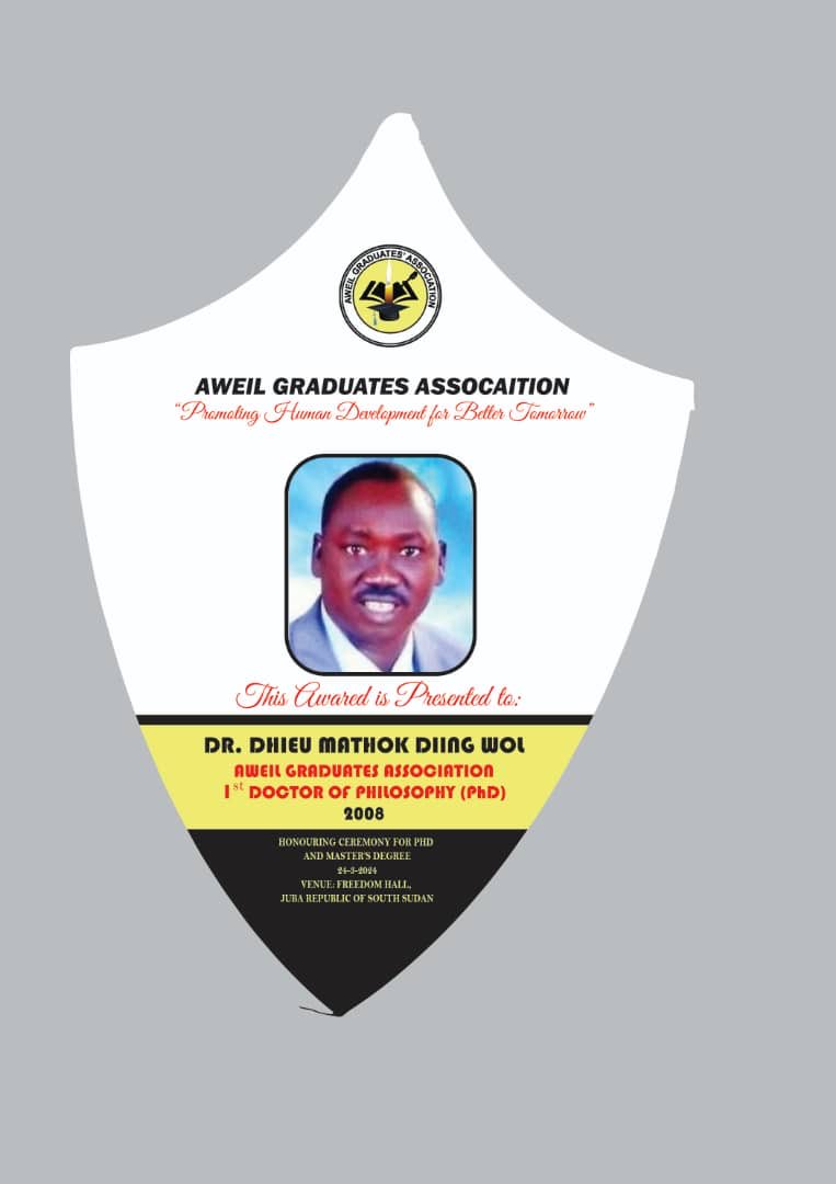 DhieuWol2's tweet photo. I want to thank very much Aweil Graduates Association for this award. https://t.co/fJOWErxXqJ