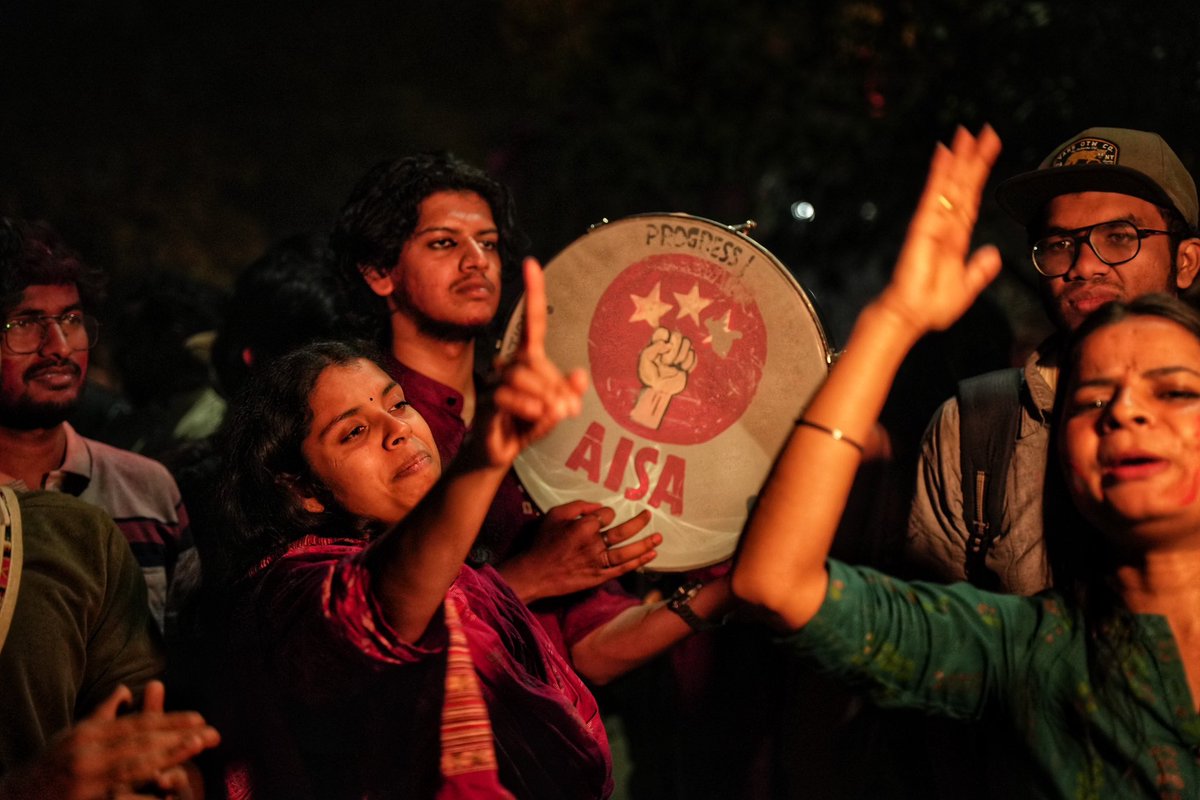 A group of left inclined students celebrate after a united left alliance won three posts, and BAPSA won one post in Jawaharlal Nehru University Students’ Union polls, dashing hopes of the RSS-backed student wing ABVP. © Arbab Ali