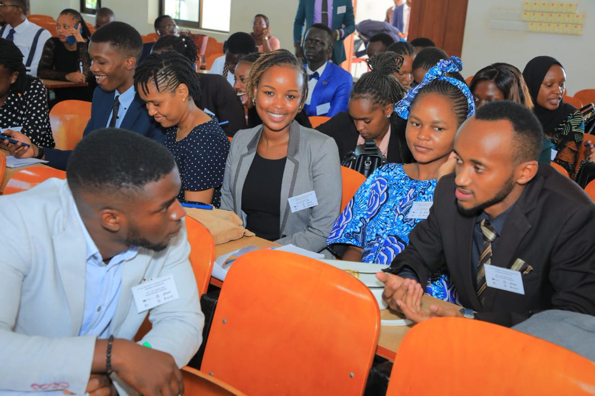 Debaters from across the EAC region gather at @aru_university in Dar Es Salaam, Tanzania today for the 8th EAC University Students’ Debates On Regional Integration! 🇹🇿🇺🇬🇷🇼🇧🇮🇸🇸🇨🇩🇰🇪🇸🇴