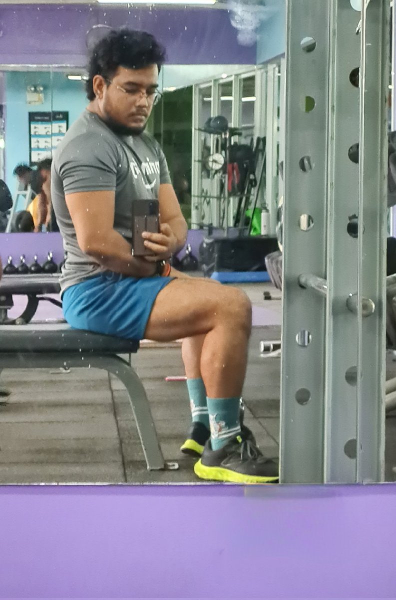 incursionist's tweet image. Sucking it in.