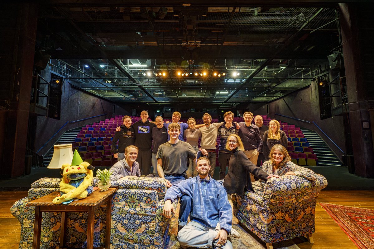 Thanks to Southend, Doncaster &amp; Swindon for looking after us over the last 3 weeks. My first time in all of them. But now somewhere I feel I know quite well! Crewe Lyceum, here I come! I’ve got “Together We’ll Be OK” and that annoying crocodile song stuck in my head… Ah panto…