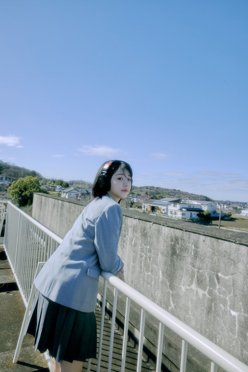 QWER The 1st Mini Album 'MANITO' CONCEPT PHOTO #E #히나