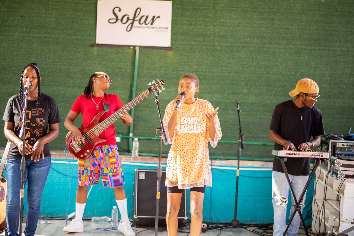 scriptsandbars's tweet image. In a showcase of female artistry,  Scripts and Bars artists performed at Sofar Sounds Harare in celebration of Women&apos;s month. It was illuminated by Lalla Martin, Eden Lang, Cingi, and Kim Makumbe, who brought their unique flair to the stage.

#sofarsoundsharare #scriptsandbars