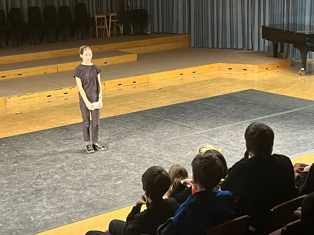 OX14_LP's tweet photo. Friday evening saw the inaugural  Shakespeare Shorts competition final with Y9 students performing monologues and duologues. An excellent standard across the board and lots of parental support. Thank you to all involved and to @RadleyLinks for hosting. #challengeinspiresupport https://t.co/dAEL980ze6
