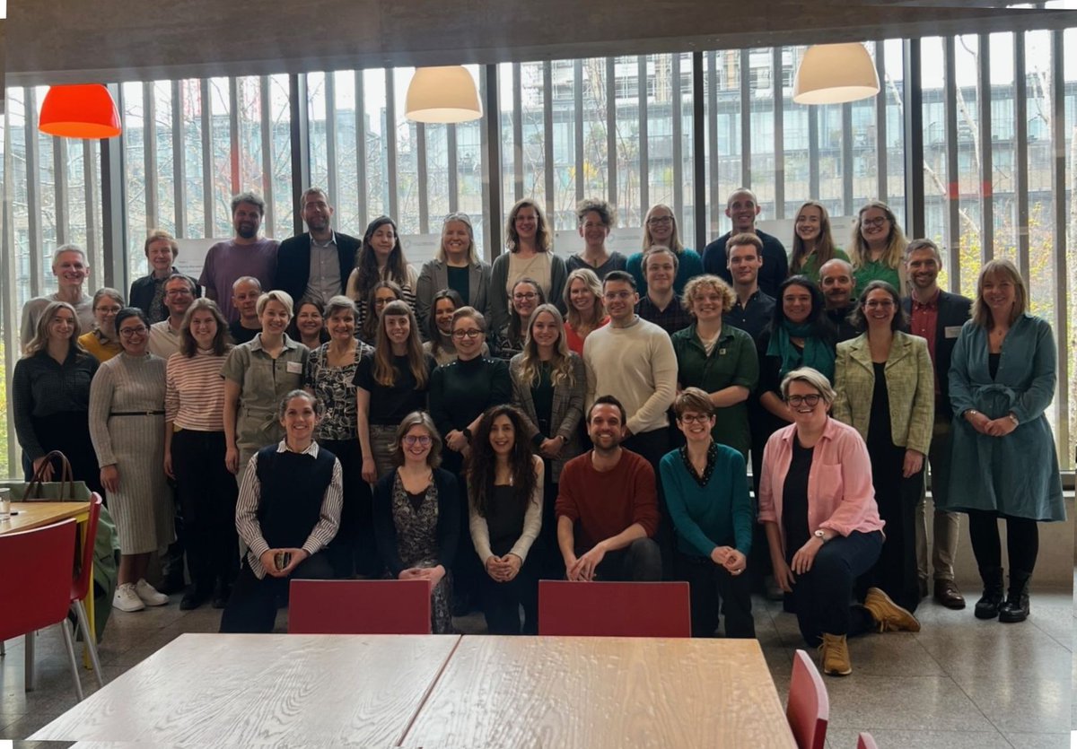 A huge thank you from the CAST team to our partners, collaborators and speakers for helping us celebrate 5 years of social science research on climate change at the #CASTShowcase: Putting people at the heart of climate action, last week 🎉

#ClimateAction #SocialScience