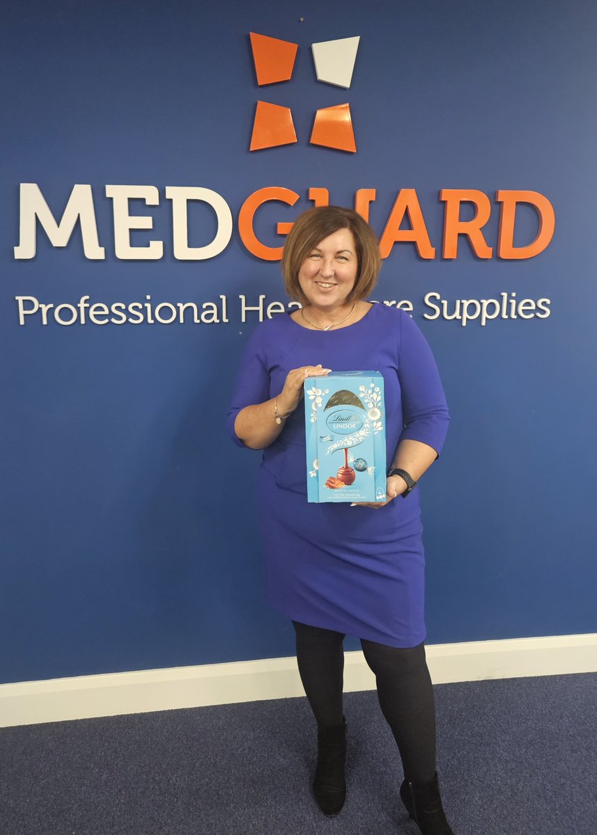 Congratulations to Geraldine, Voted winner of best sale presentation by the Medguard team 👏👏👏
#KeyAccountManager #TeamMG  #SalesPresentation #TeamRecognition