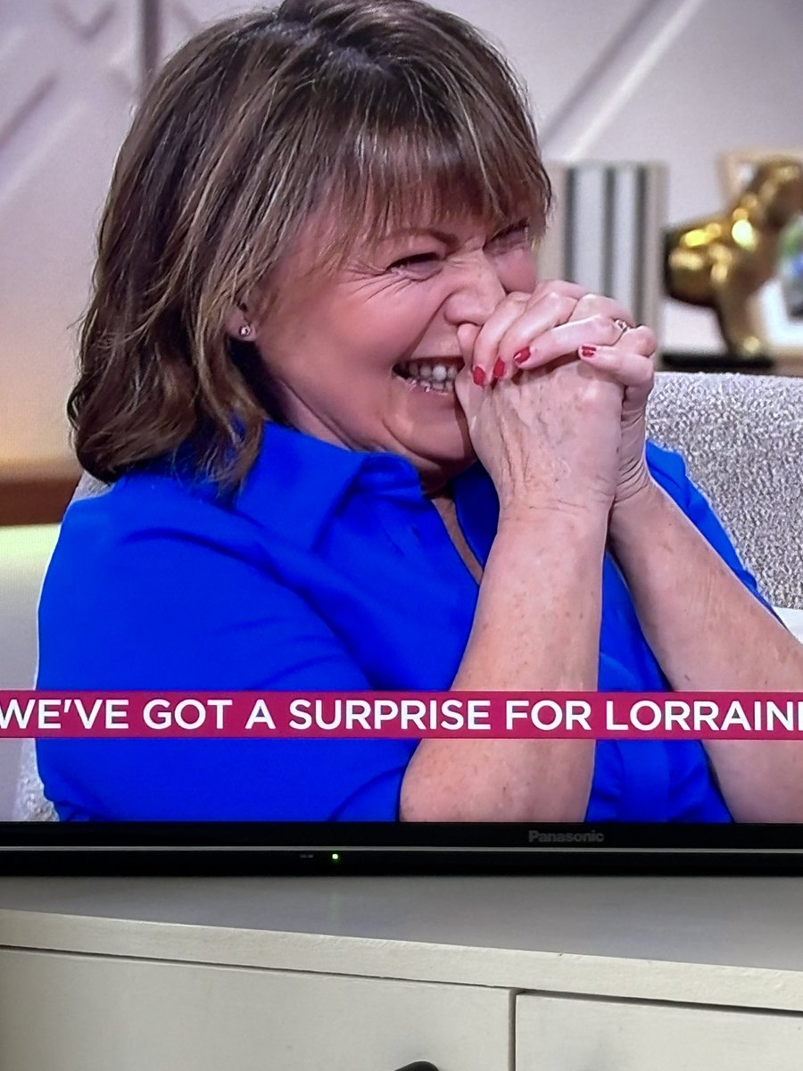 So delighted to see this special @BAFTA award surprise announcement for you, @reallorraine you are an absolute inspiration and an icon - 40 years of warmth, wit and wisdom, there's so much more to come