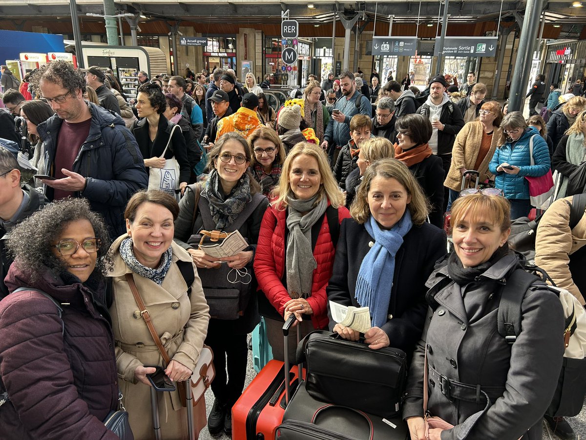 En route pour la mobilité inter-catégorielle IEN, PERDIR et IA-IPR sur la thématique d’Emile et développement durable aux Pays-Bas.
#Erasmus+ <a href="/AudrenMary/">AUDREN Mary</a>