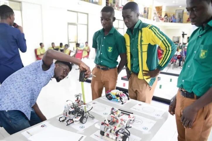 Otumfuo to organize Science, Technology, Engineering and Mathematics (STEM) Festival -as part of his 25th Anniversary Celebration of his coronation • • #asantefoɔkaseɛbɔ #Piawwwww