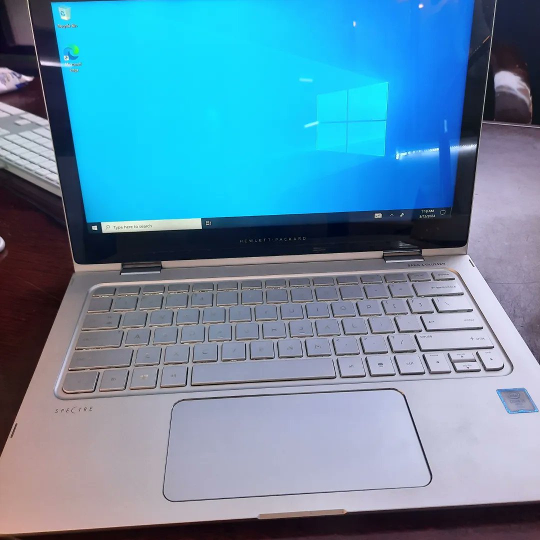 🔸️HP spectre x360 🔹️Intel core i5 🔸️8 gb ram 🔹️256 gb ssd 🔸️13 th generation 🔹️Touchscreen 📞0729407489 #Bobbcomputers,Ndindi nyoro,sonko,Raila Odinga