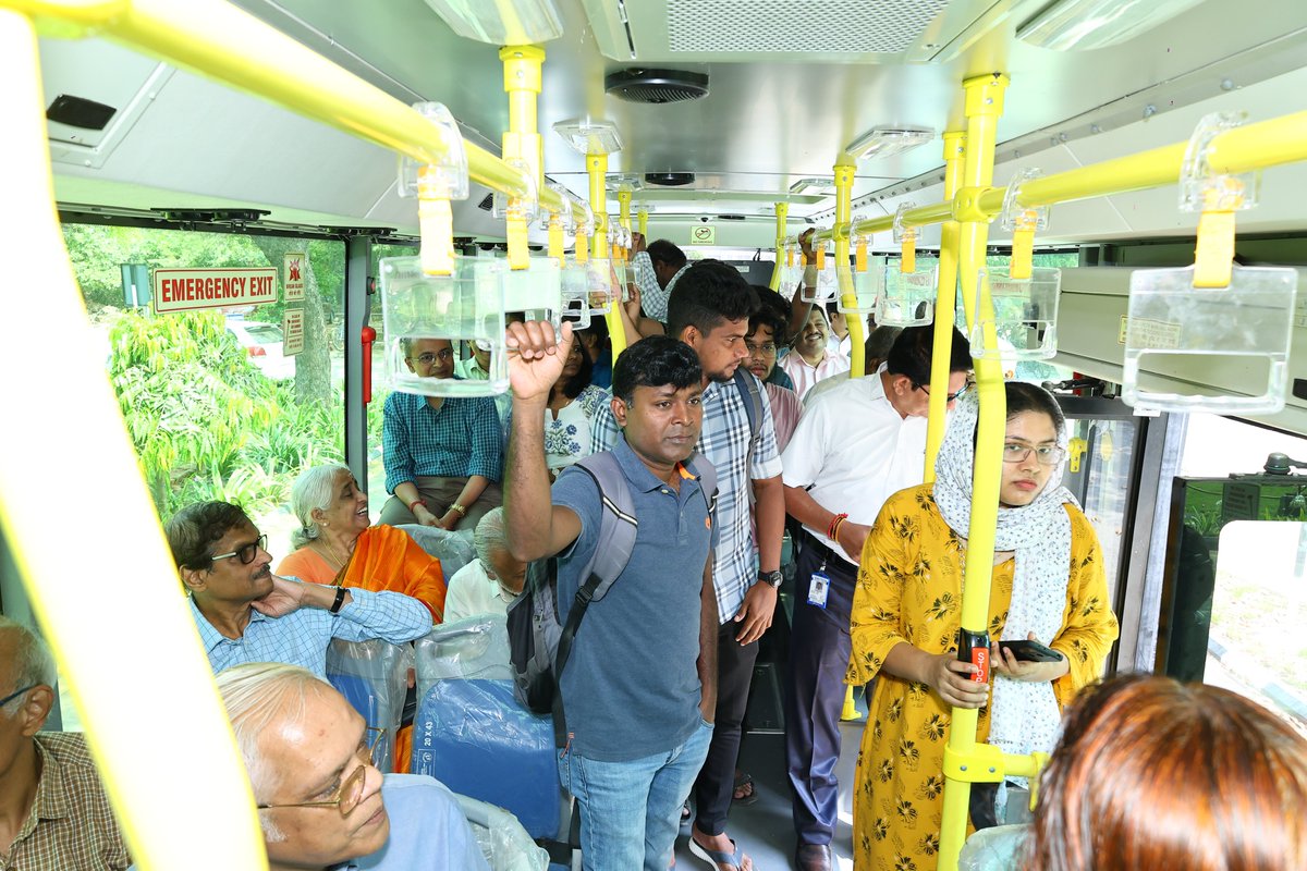 Today represents a momentous occasion as we reveal the next chapter in sustainable mobility! Introducing the SWITCH EiV9 electric buses, now energizing the Campus Shuttle service at IIT Madras! At SWITCH, we take pride in leading the charge in innovation, collaborating with…