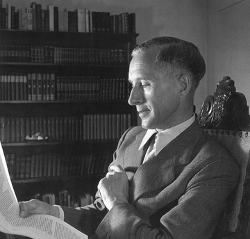 ProfesorJonk's tweet photo. "El orden humano se parece al Cosmos en esto: que de tanto en tanto, para poder nacer de nuevo, tiene que hundirse en la llama".
Ernst Junger.
Fundamental para entender el siglo XX.
#Efemeride #ErnstJunger #filosofia #escritor https://t.co/v0upTSB7QN