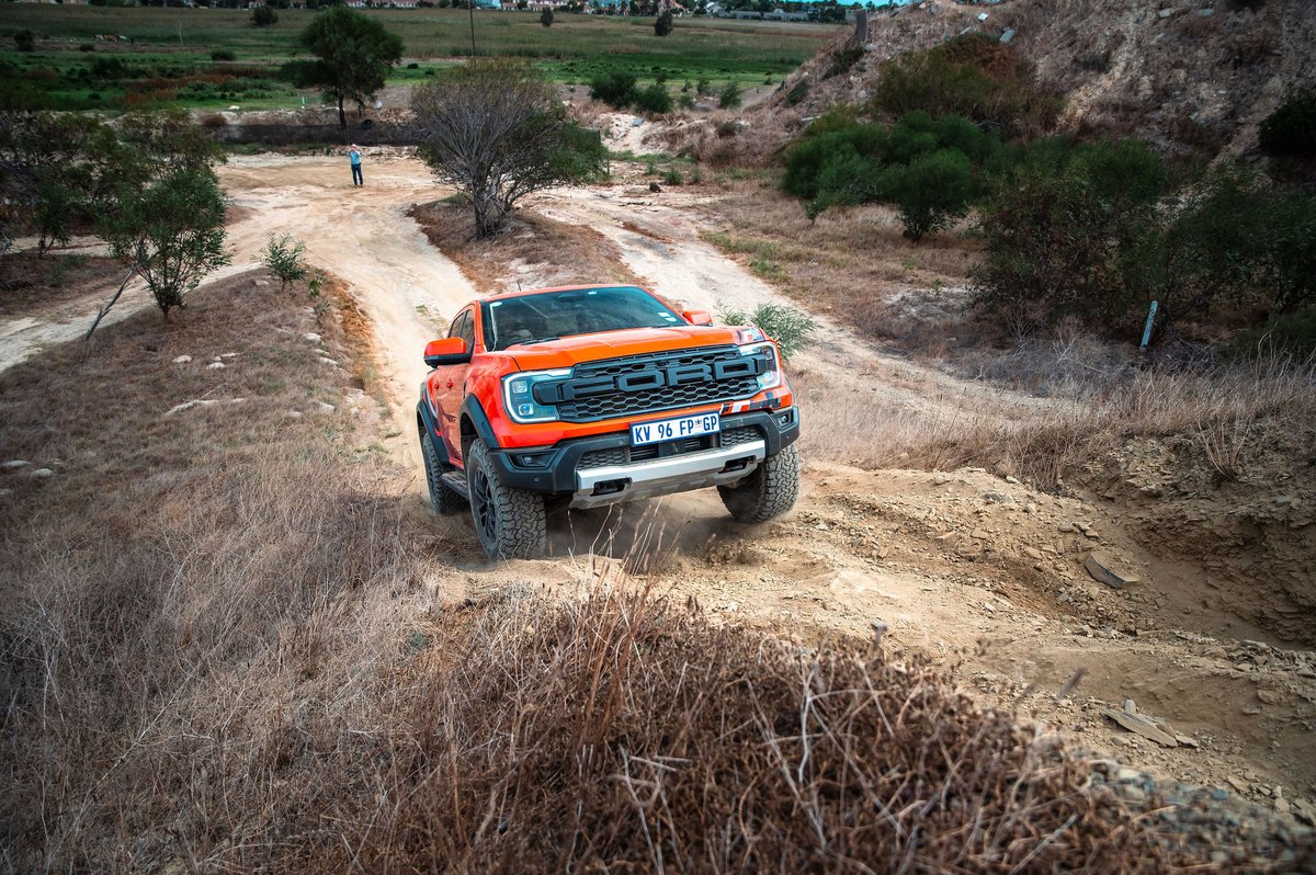 News24 Motoring tweet media