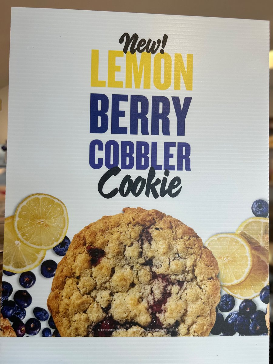 SarahDo01774642's tweet photo. It’s back!! The Caprese salami pesto is back. Also stop out to Jimmy John’s to try the lemon berry cobbler cookie. https://t.co/fzUZAKuu7Y