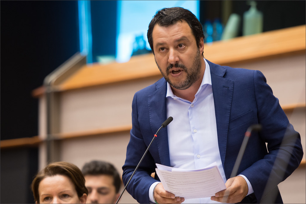 ESComunicazione's tweet photo. #ESNews
Oggi in Aula @Montecitorio discussione della mozione di sfiducia di opposizione contro il ministro delle Infrastrutture @matteosalvinimi
Atto presentato da @MatteoRichetti @Azione_it e sottoscritto da @pdnetwork @Mov5Stelle #AlleanzaVerdiSinistra
❌non da @ItaliaViva https://t.co/v9L7a1myyD