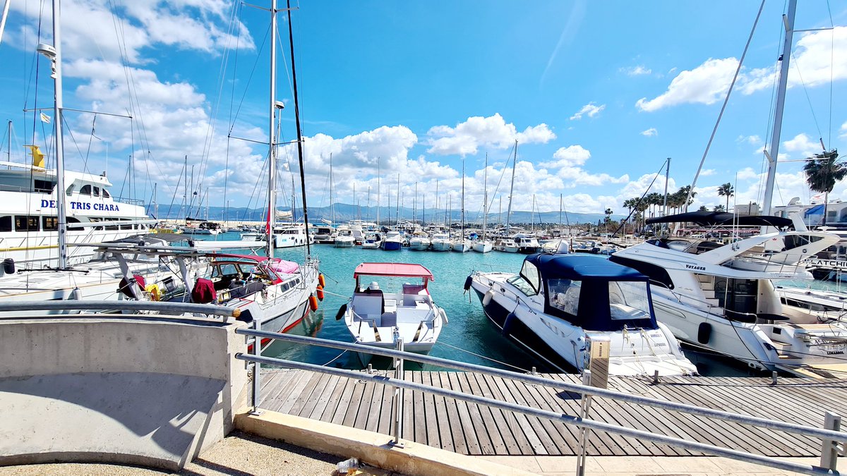 SylvanaPilidou's tweet photo. Tranquillity at @LatchiPort despite the strong winds.
#Latchi https://t.co/xJOER7V3Qk