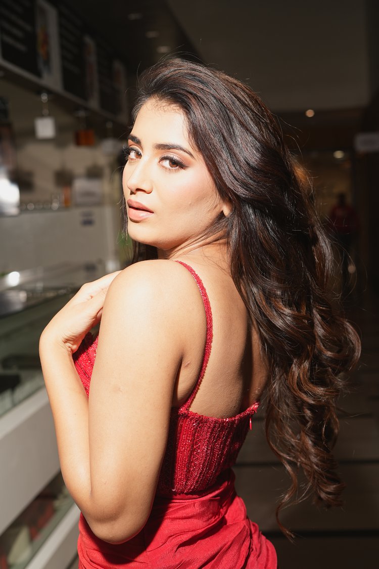 GJglc7NW8AA_acN?format=jpg&name=medium