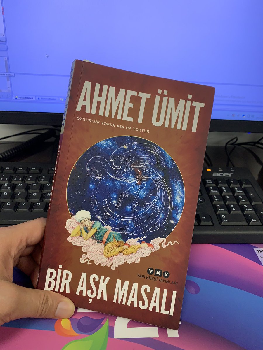 Bitmeyen kitap yazmışlar 😬😵‍💫 
Ne okuyorum ben diye hayatı sorguladım eziyet gibi bir şey🫣 

#kitap #edebiyat #roman #Ahmetümit