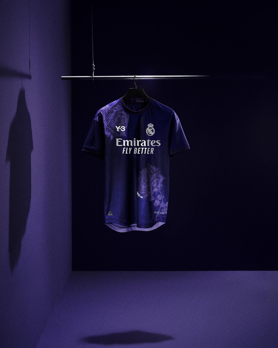 Real Madrid and Y-3 collab for their new fourth kit 💜