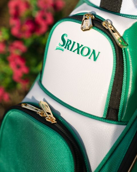 Our Limited Edition Major Stand Bag is intricately designed with every detail in mind. This premium bag features classic green and white colours, paired with a peachy interior lining and elegant gold detailing that will have you teeing up in major style. 😍
