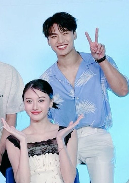 rainbowmatchaa's tweet photo. Ganteng dan cantik sekali kesayangan akuu😍🧡💖
#ohmpawat #viewbenyapa 
#ohmview https://t.co/WpAz0sEGOb