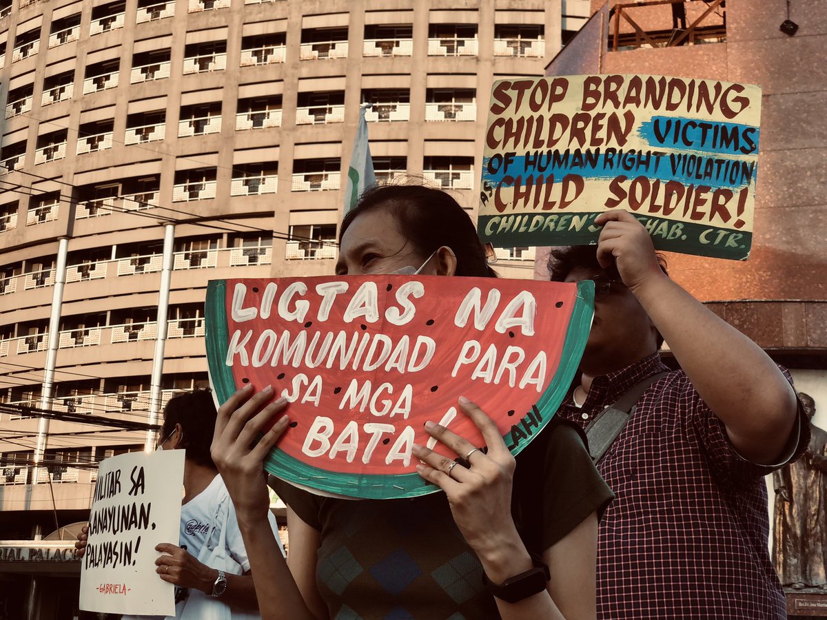 gabrielayouthph's tweet photo. #LabanAngAbuso
#AFPPanagutin https://t.co/xEgkqL05iy