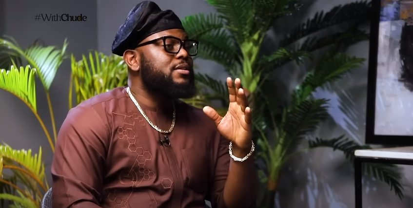 bellanaija's tweet image. Ayoola Ayolola on Fatherhood &amp;amp; Moving From Music to Acting on #WithChude Podcast dlvr.it/T4Zm1M