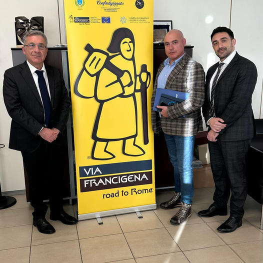 Incontro direttori di #Confartigianato #LaSpezia, #MassaCarrara e #Parma per dare il via al progetto legato alla sviluppo della #ViaFrancigena, le imprese artigianali, commerciali e turistiche delle 3 province e delle 3 Regioni,  si alleano per fare sistema